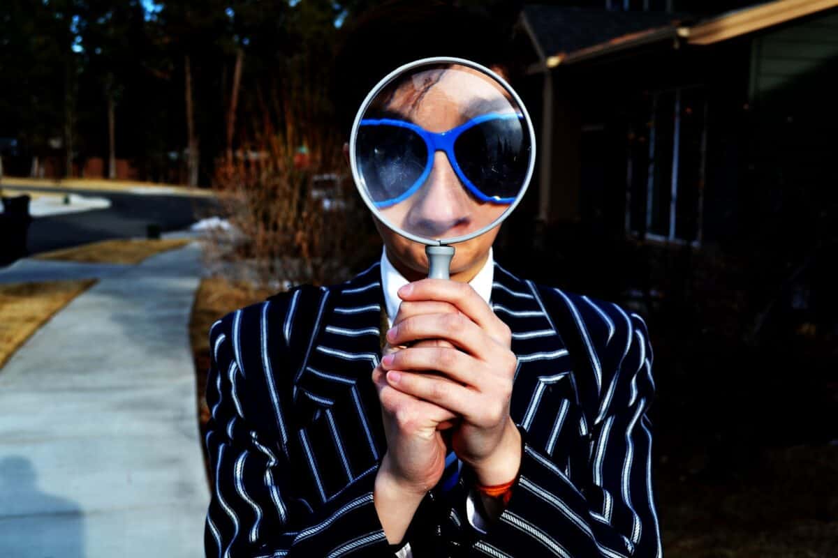 How to Find Relevant Instagram Influencers search for using magnifying glass